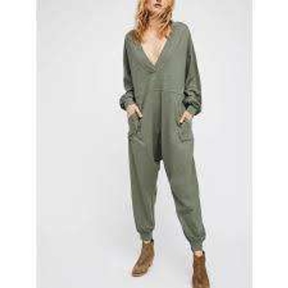 Intimately Free People Sage Green V-Neck Long Sleeve Slub Knit Jumpsuit Large